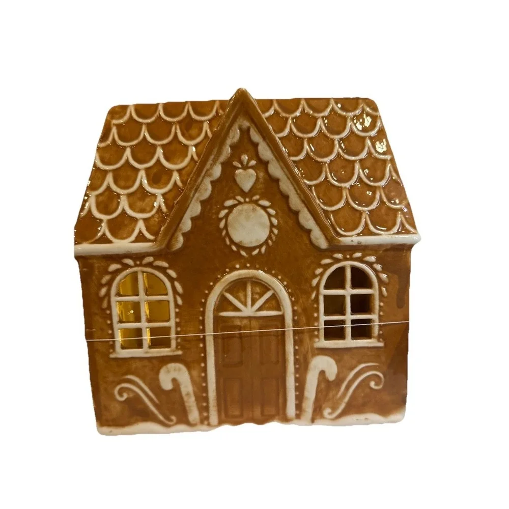Cupcakes And‎ Cashmere Ceramic Gingerbread House Light Up Holidays